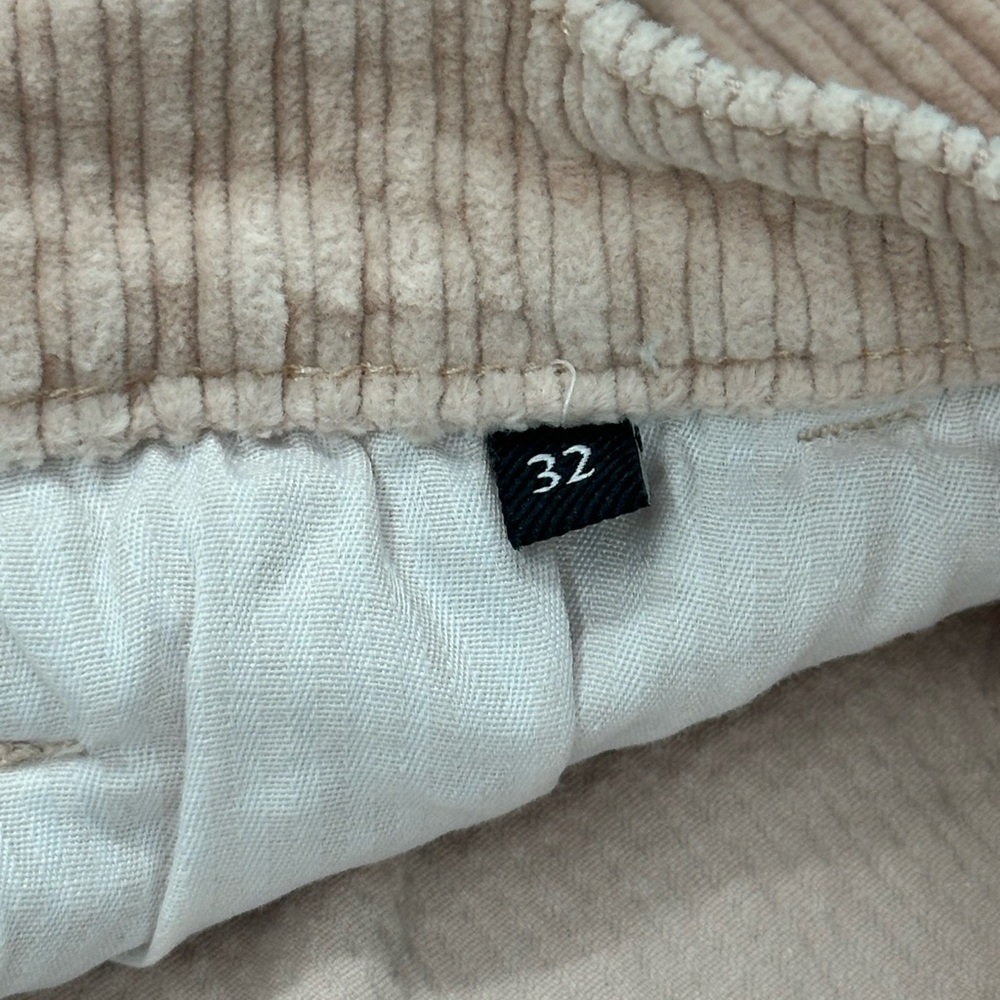 7 for All Mankind CORDUROY EASY TROUSER  women’s size 32 - Picture 3 of 12